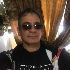 Meet your Posher, Julio